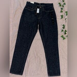 Banana Republic Dark wash blue jean…NWT
